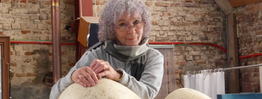 Joanika Ring in haar atelier